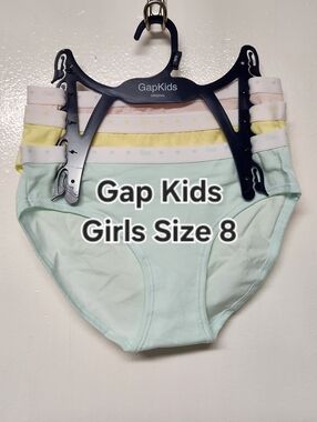🌎 Gap Kids Girls Size 8 Underwear 3 Pack
